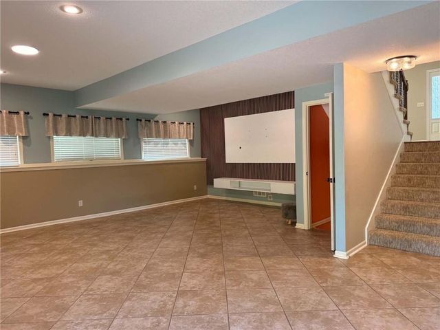 7912 NE 111th Street, Kansas City, MO 64157