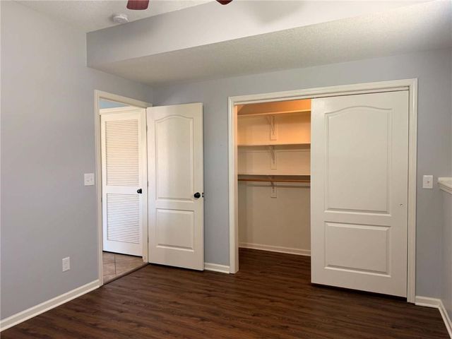 7912 NE 111th Street, Kansas City, MO 64157