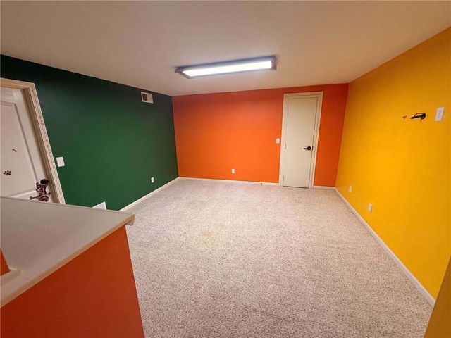 7912 NE 111th Street, Kansas City, MO 64157