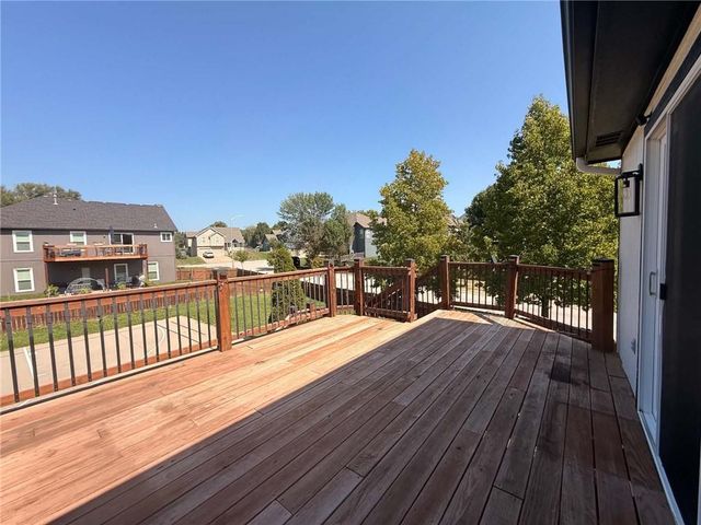 7912 NE 111th Street, Kansas City, MO 64157