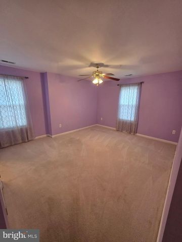 2029 WINDSONG DR #1B, Hagerstown, MD 21740