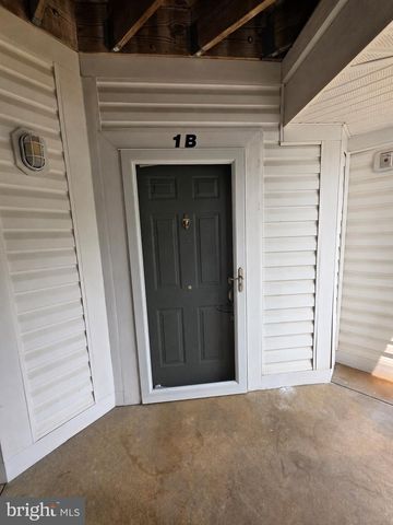 2029 WINDSONG DR #1B, Hagerstown, MD 21740