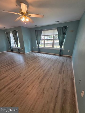 2029 WINDSONG DR #1B, Hagerstown, MD 21740
