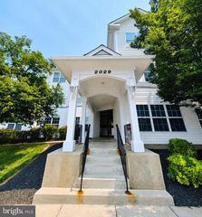 2029 WINDSONG DR #1B, Hagerstown, MD 21740