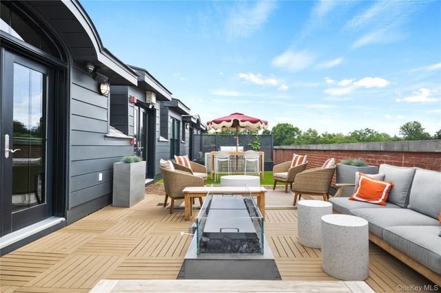 30 Lake PH 404, Call Listing Agent, NY 12866