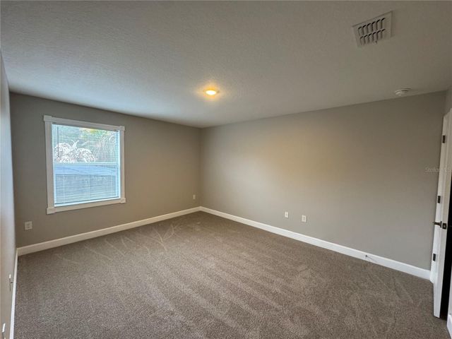 1042 SPINNING WHEEL DRIVE, Apopka, FL 32712