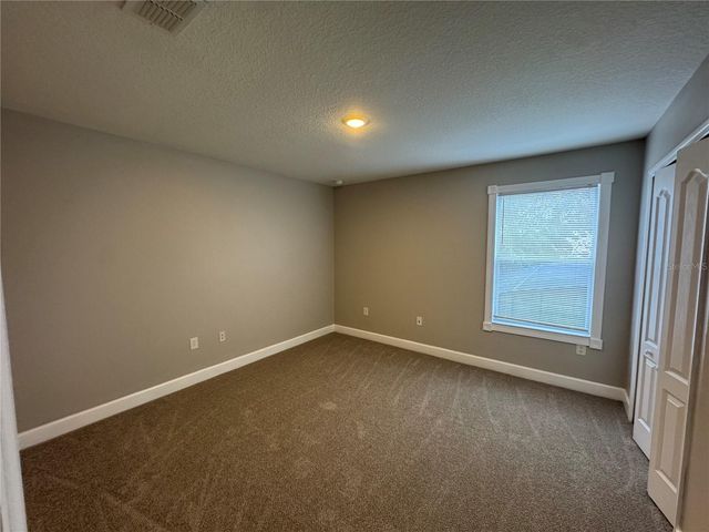 1042 SPINNING WHEEL DRIVE, Apopka, FL 32712