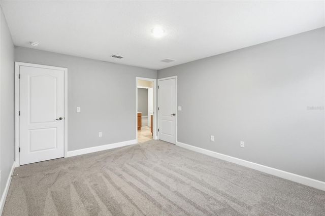 1042 SPINNING WHEEL DRIVE, Apopka, FL 32712