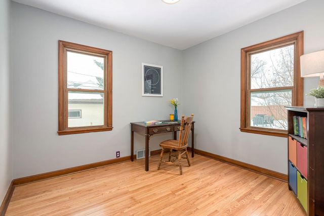 2330 Roosevelt Street NE, Minneapolis, MN 55418