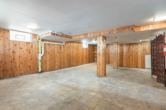 2330 Roosevelt Street NE, Minneapolis, MN 55418