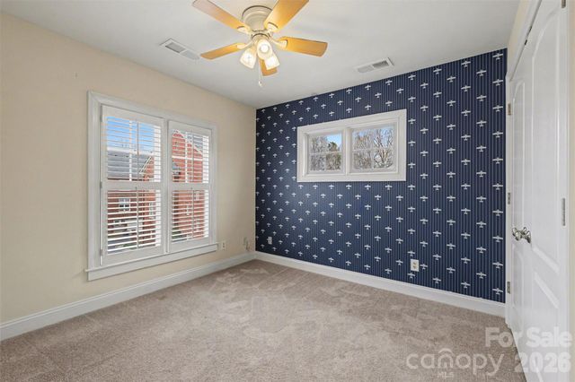 4921 South Hill View Drive, Charlotte, NC 28210