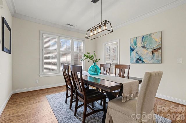 4921 South Hill View Drive, Charlotte, NC 28210