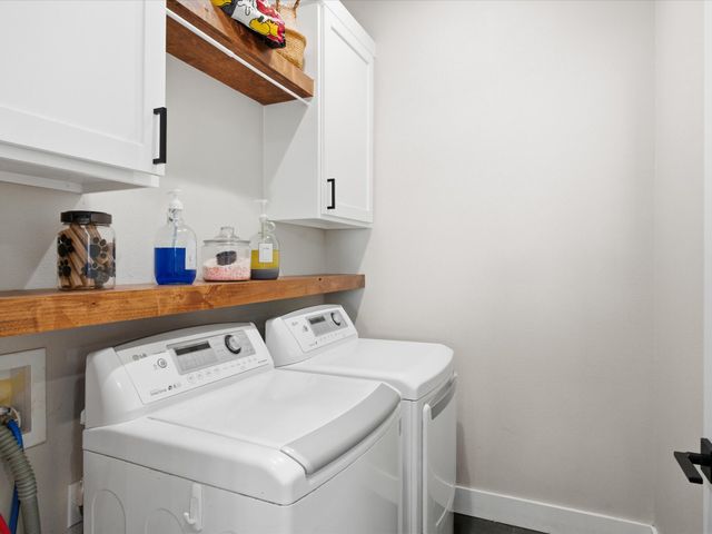 188 Seaside Drive, Gun Barrel City, TX 75156