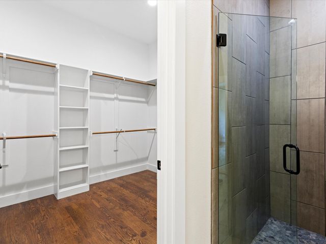 188 Seaside Drive, Gun Barrel City, TX 75156