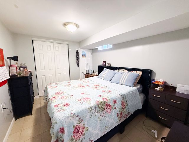 5910 N Kimball Avenue, Chicago, IL 60659