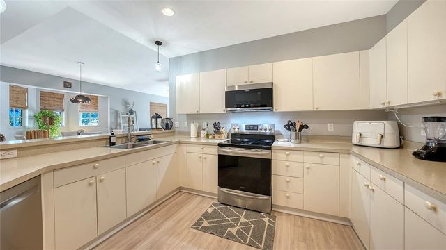 201 28TH STREET W, Palmetto, FL 34221