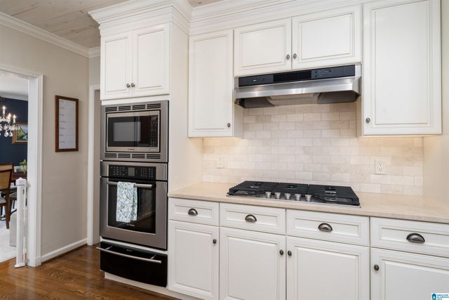 3204 N WOODRIDGE ROAD, Mountain Brook, AL 35223