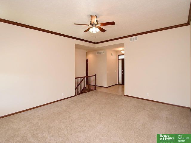 10418 Spyglass Drive, Omaha, NE 68136