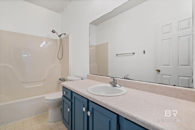 1263 E Smithfield Road, Mobile, AL 36695