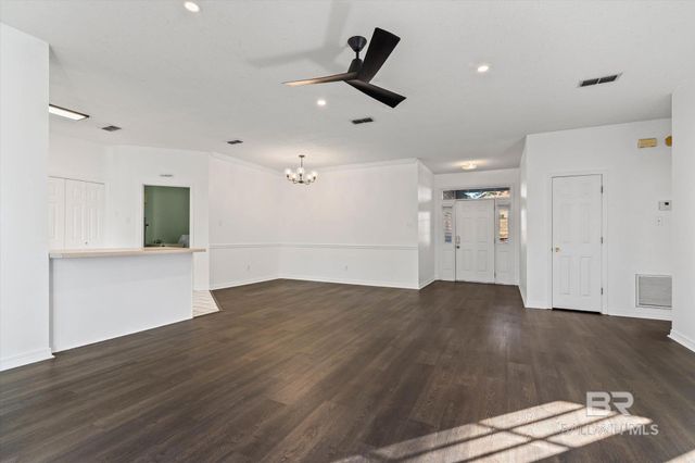 1263 E Smithfield Road, Mobile, AL 36695