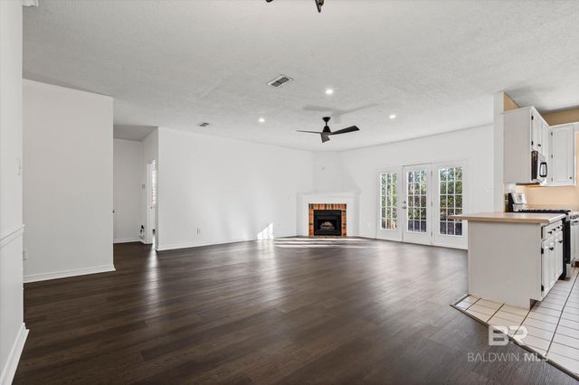 1263 E Smithfield Road, Mobile, AL 36695