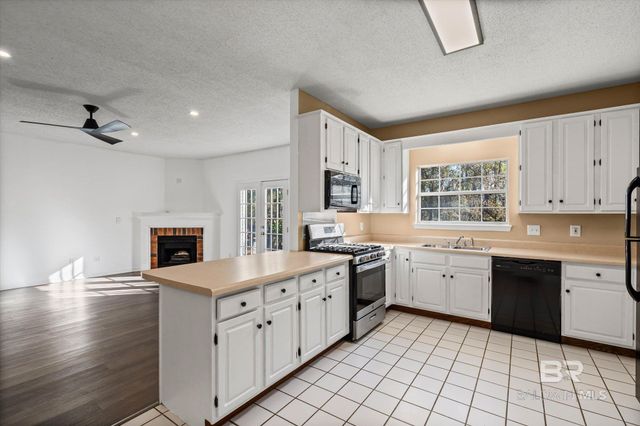 1263 E Smithfield Road, Mobile, AL 36695