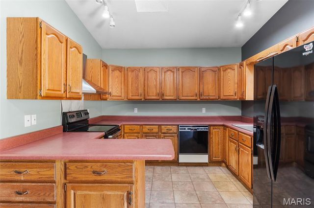 38 W Woodland Drive, East Alton, IL 62024