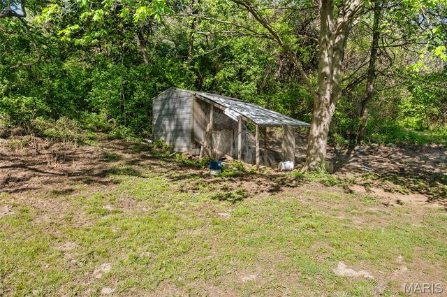 38 W Woodland Drive, East Alton, IL 62024