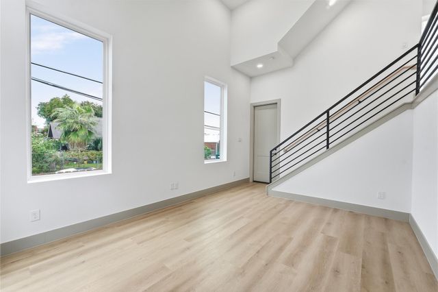 2953 Delafield Street, Houston, TX 77023
