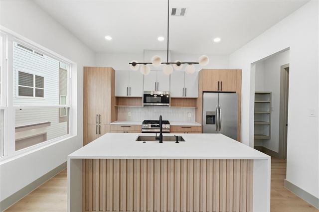 2953 Delafield Street, Houston, TX 77023