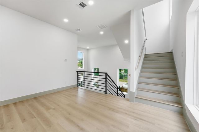 2953 Delafield Street, Houston, TX 77023