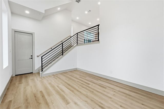 2953 Delafield Street, Houston, TX 77023