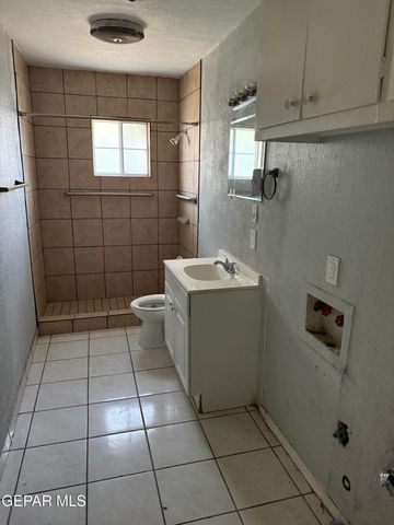 10147 ARMSTRONG Drive, Socorro, TX 79927