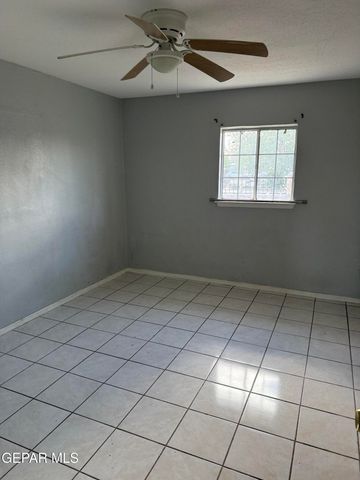 10147 ARMSTRONG Drive, Socorro, TX 79927