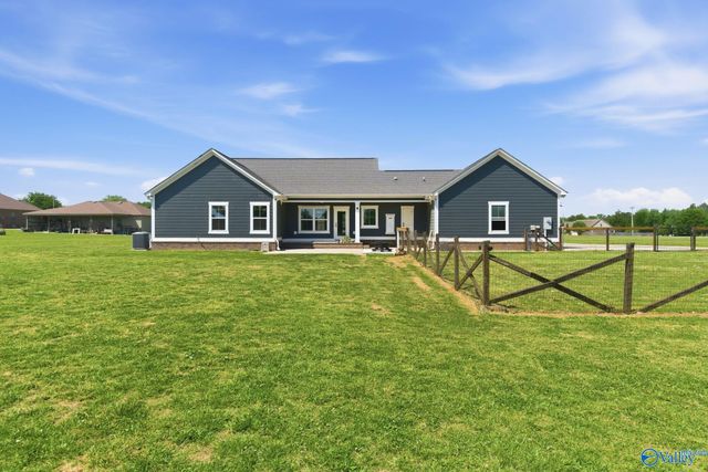 26856 Pepper Road, Athens, AL 35613