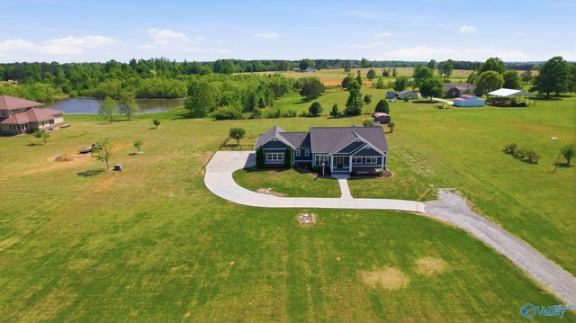 26856 Pepper Road, Athens, AL 35613