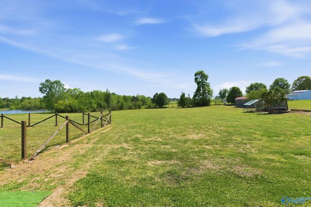 26856 Pepper Road, Athens, AL 35613