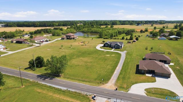 26856 Pepper Road, Athens, AL 35613