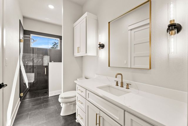 22405 Blue Water, Chandler, TX 75758