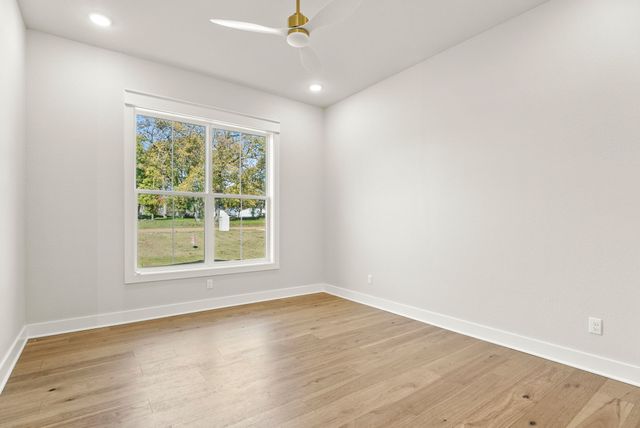 22405 Blue Water, Chandler, TX 75758