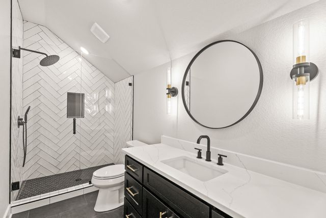 22405 Blue Water, Chandler, TX 75758