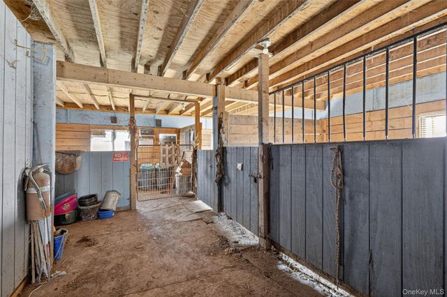 99 Dusinberre Road, Gardiner, NY 12525