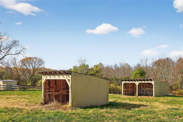 99 Dusinberre Road, Gardiner, NY 12525