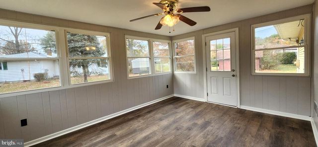 30 TISCHER DR, Dover, DE 19901