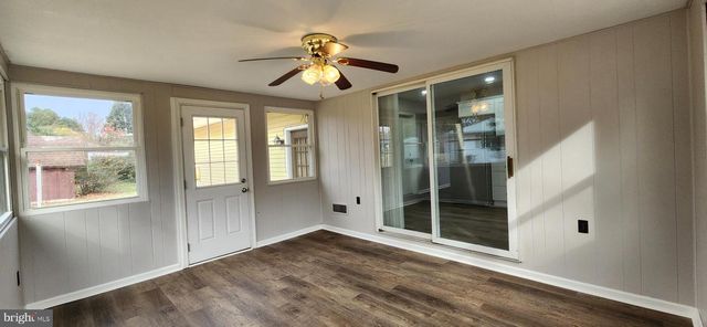 30 TISCHER DR, Dover, DE 19901