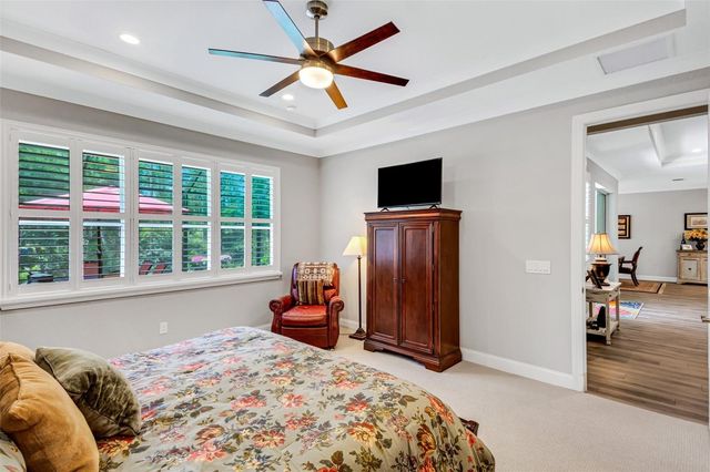 617 MISTIFLOWER CIRCLE, Nokomis, FL 34275