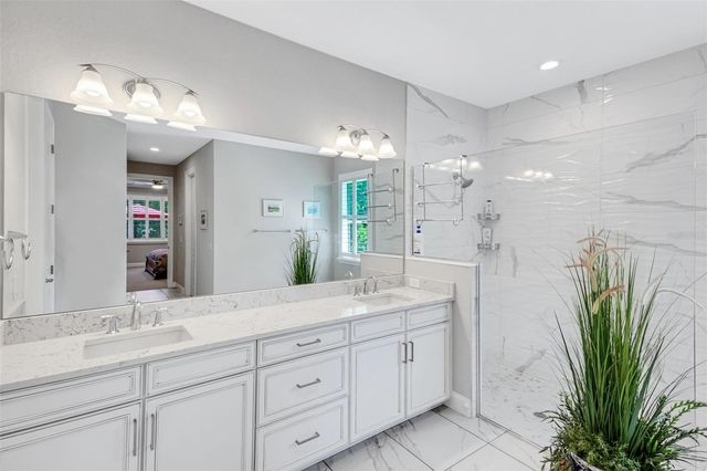 617 MISTIFLOWER CIRCLE, Nokomis, FL 34275