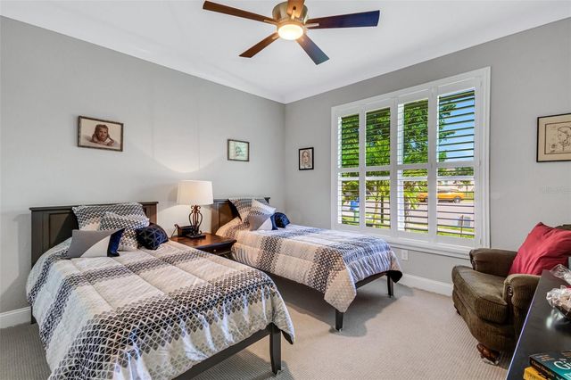 617 MISTIFLOWER CIRCLE, Nokomis, FL 34275