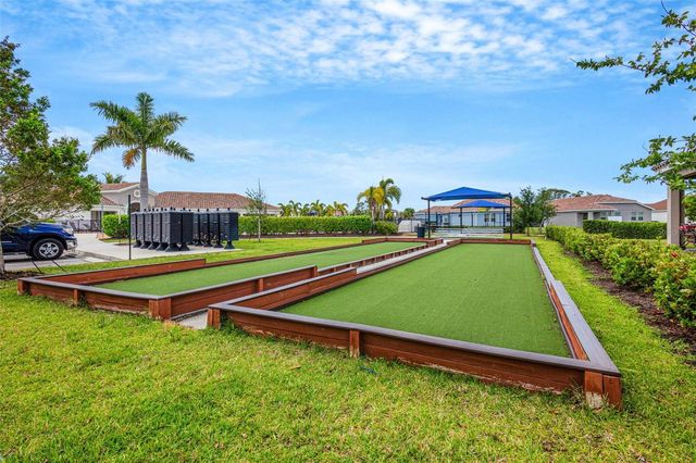 617 MISTIFLOWER CIRCLE, Nokomis, FL 34275