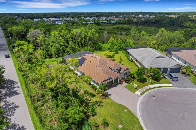 617 MISTIFLOWER CIRCLE, Nokomis, FL 34275